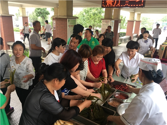 D:\邮箱里的稿件\6213.jpg D:\邮箱里的稿件\6213.jpg