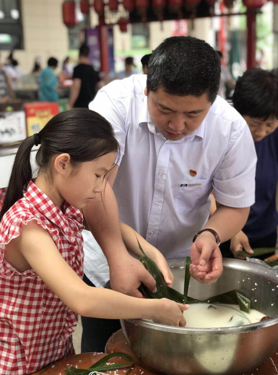 C:\Users\Administrator\Pictures\QQ截图20190610164743.png C:\Users\Administrator\Pictures\QQ截图20190610164743.png