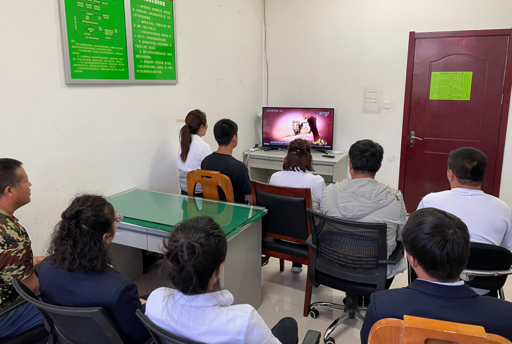C:\Users\Administrator\Videos\QQ截图20210623100448.png C:\Users\Administrator\Videos\QQ截图20210623100448.png